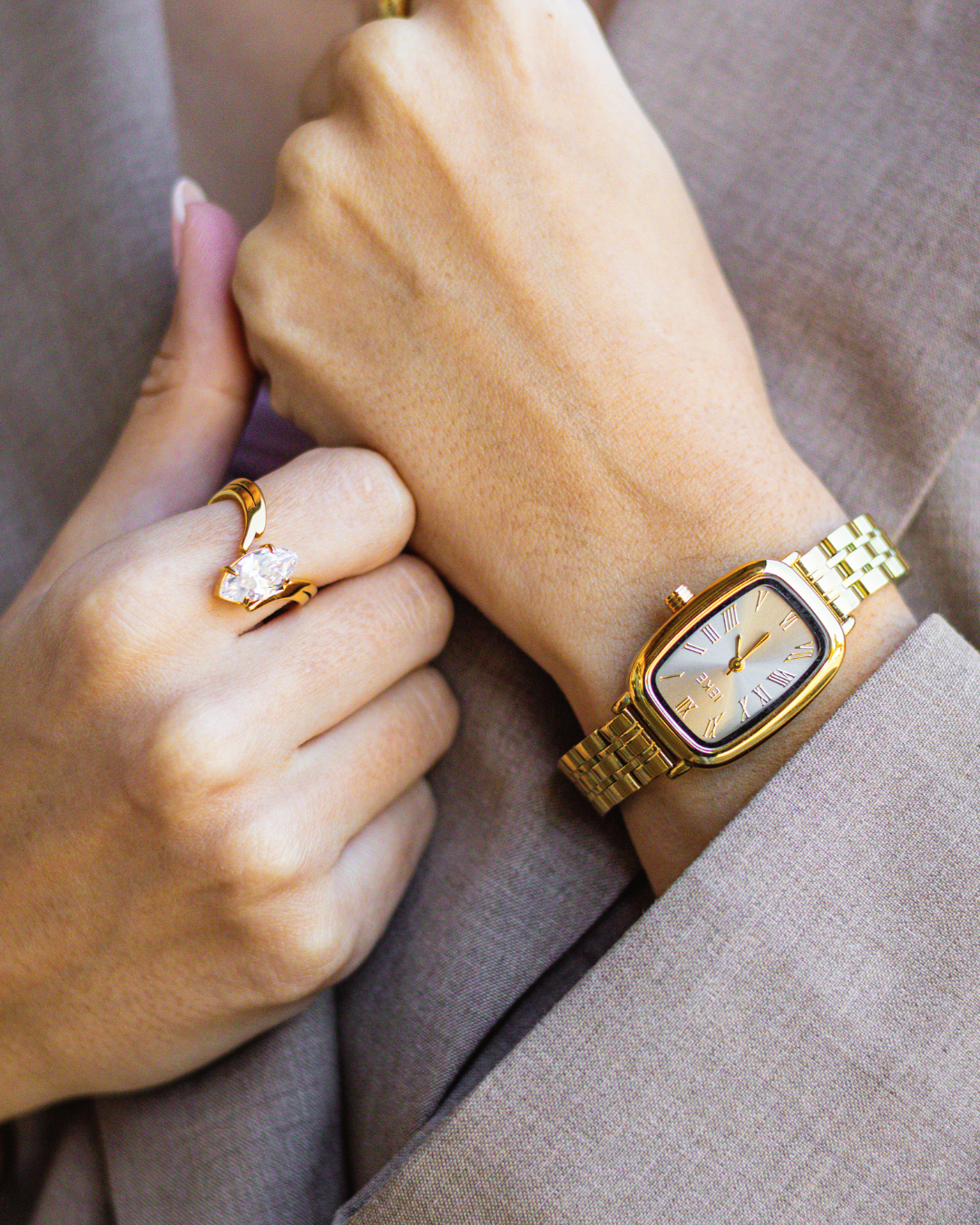 PARIS VINTAGE WATCH