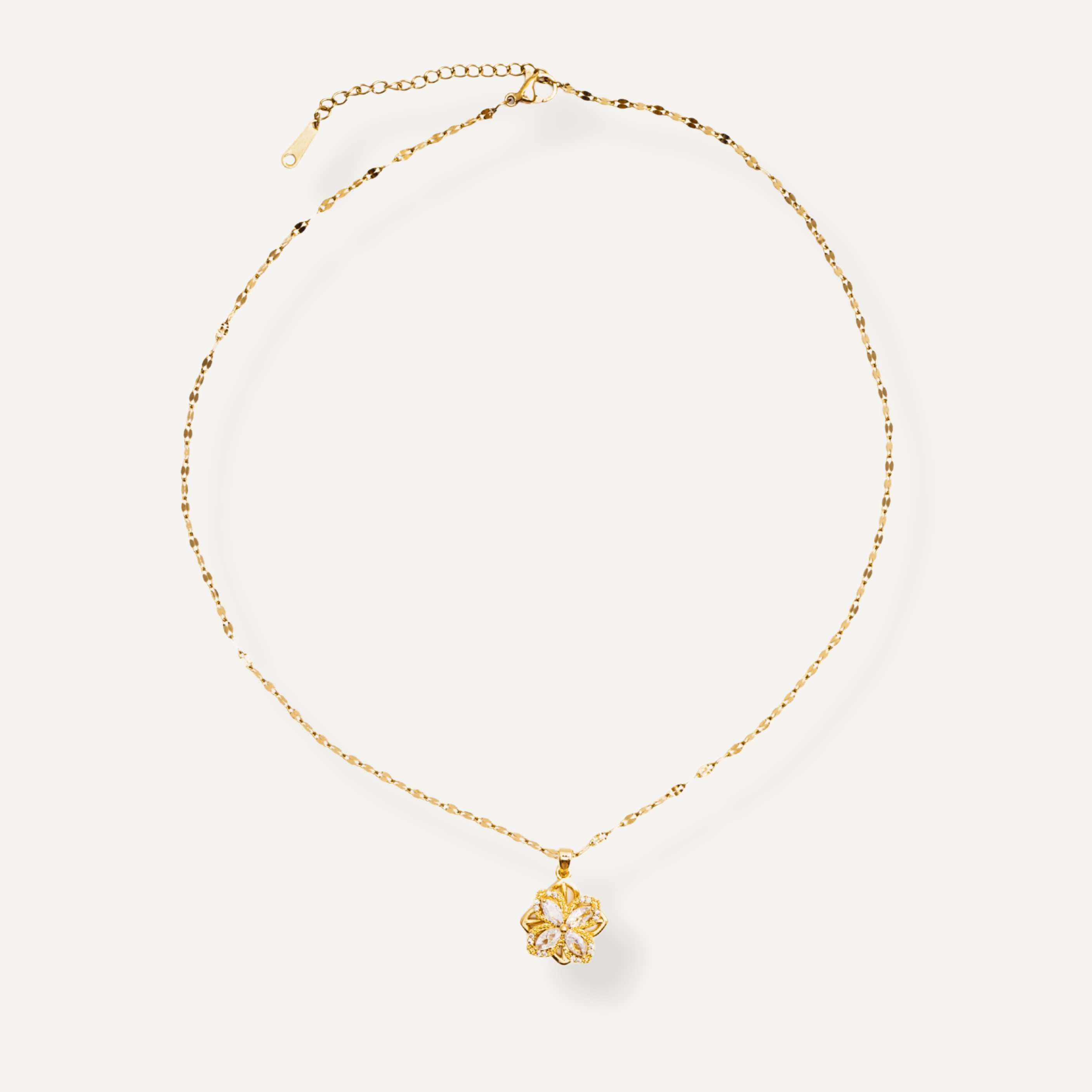 SPINNING CLOVER NECKLACE