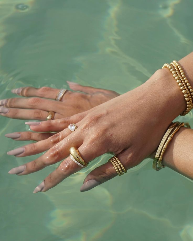 Proof_that_you_need_to_add_more_water-resistant_rings_to_your_everyday_summer_stack.jpg