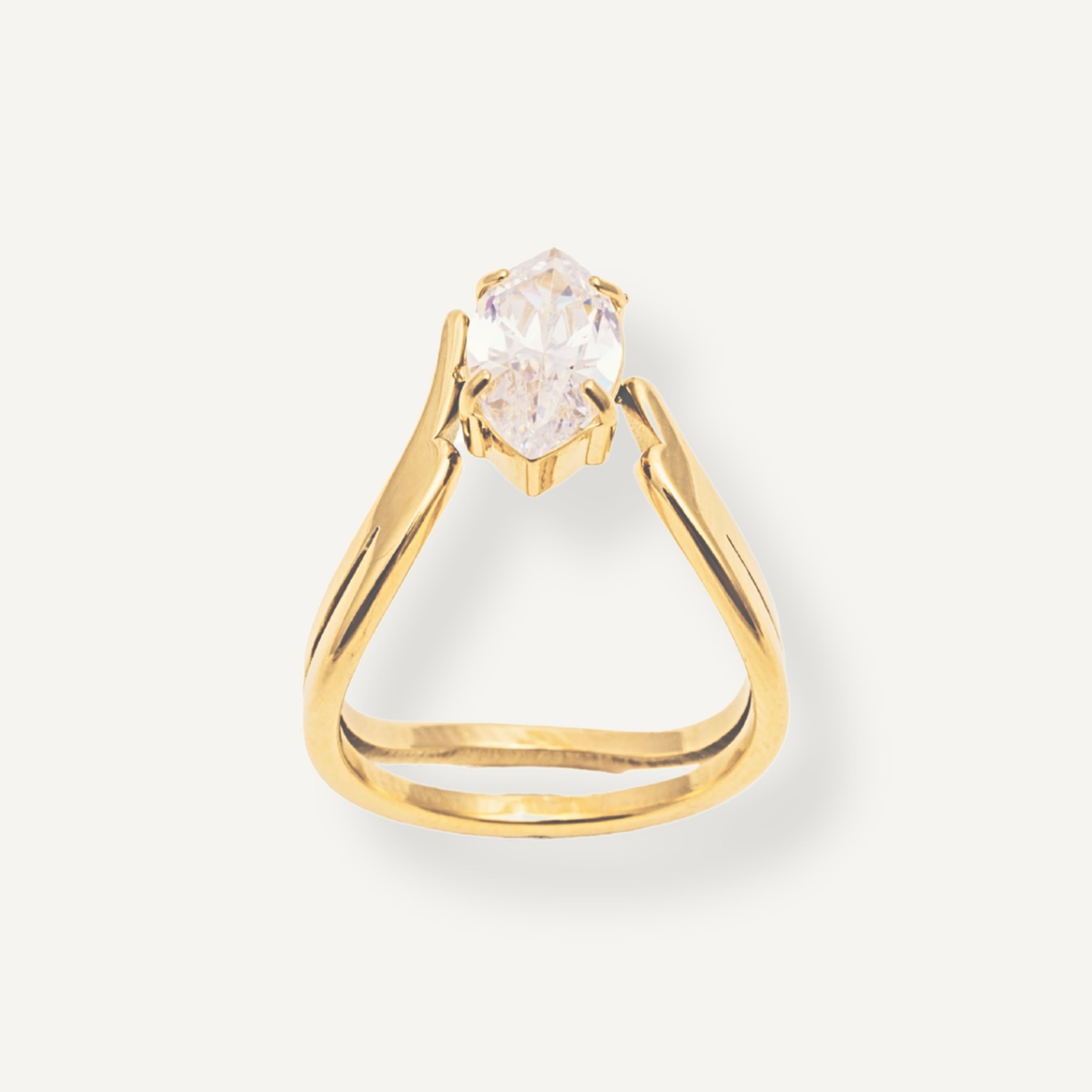 MADONNA CUBIC ZIRCONIA RING