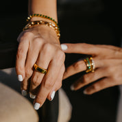 BELMONT SIGNET RING