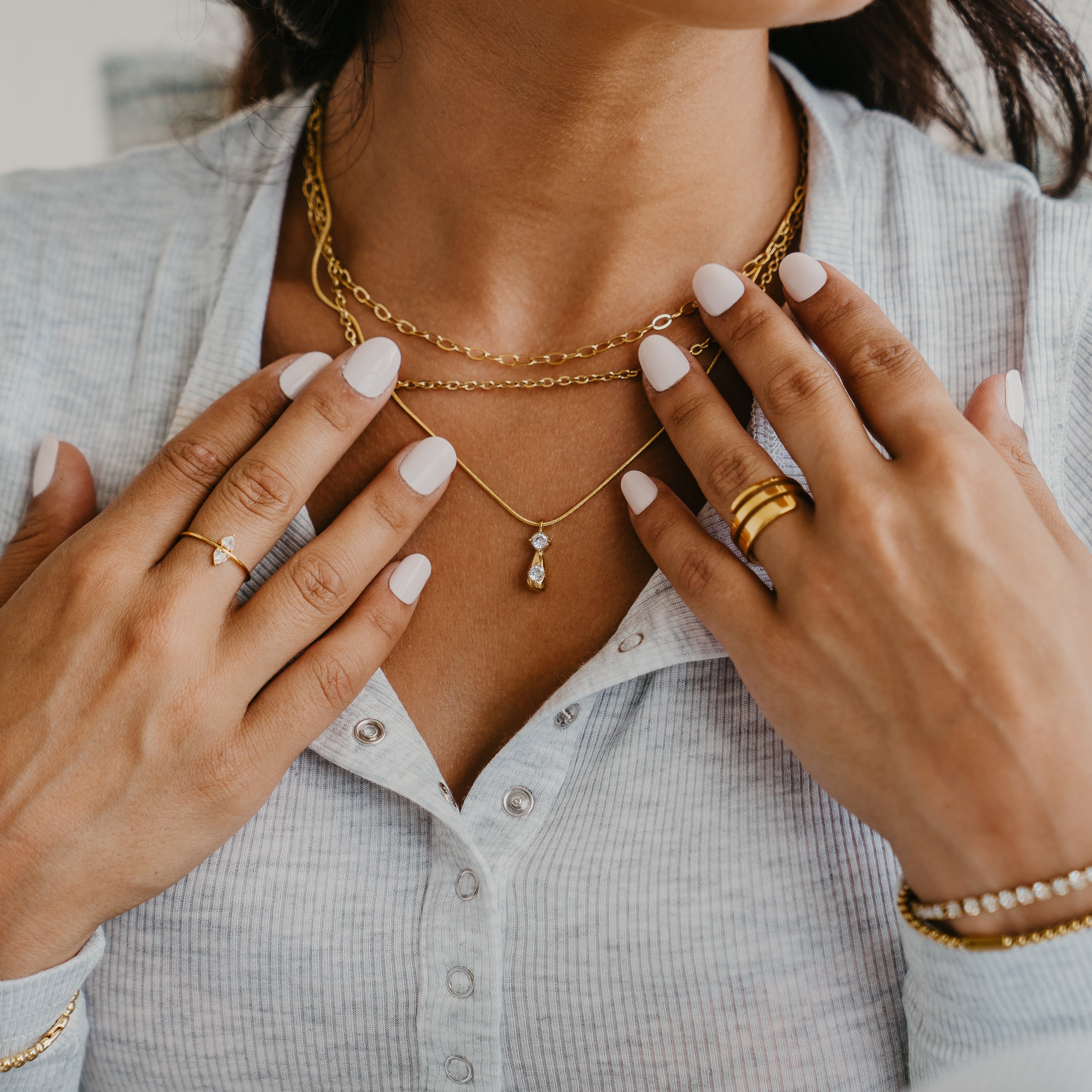 CLARA NECKLACE STACK