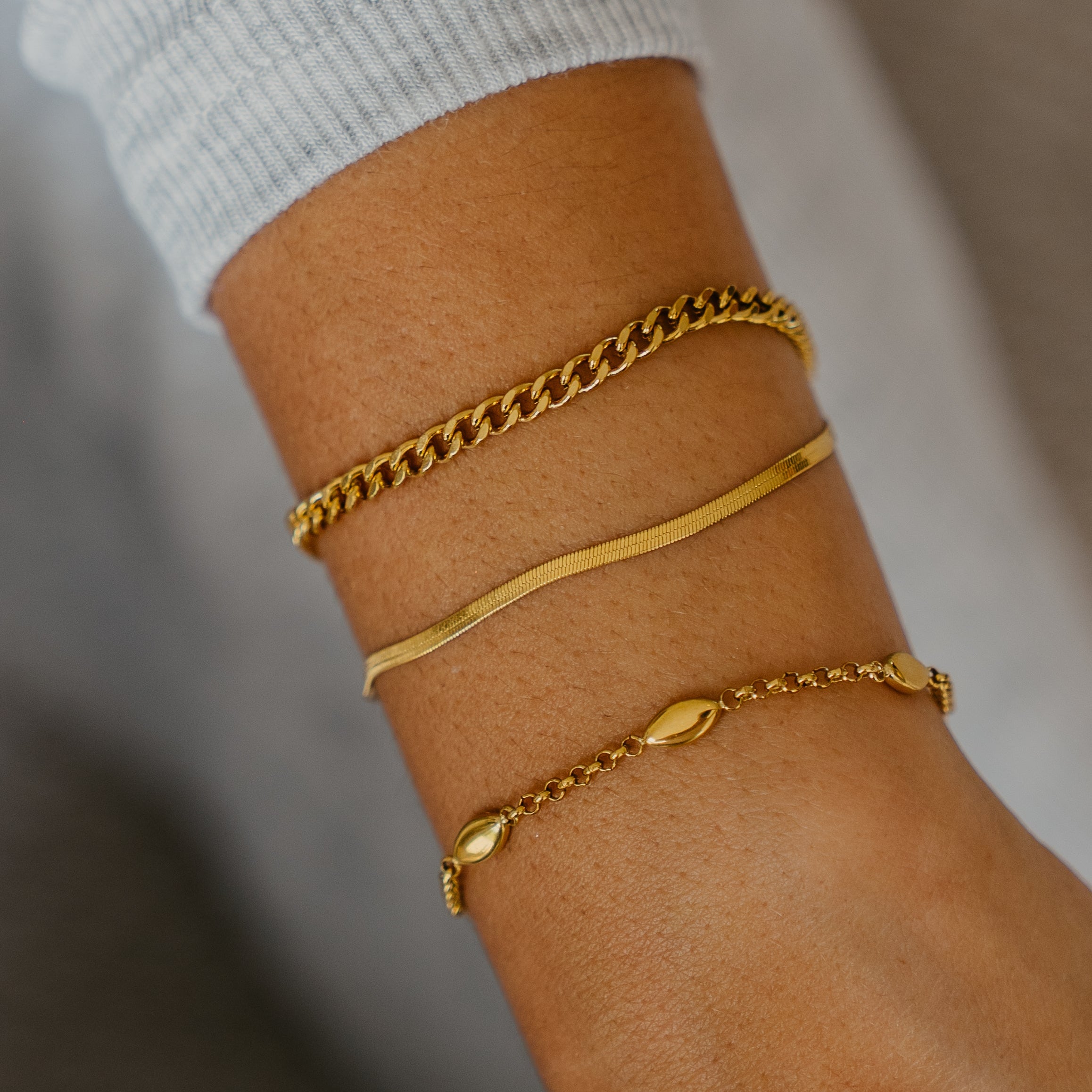 BECCA LAYERED BRACELET