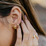 JENNIFER TEXTURED STUDS