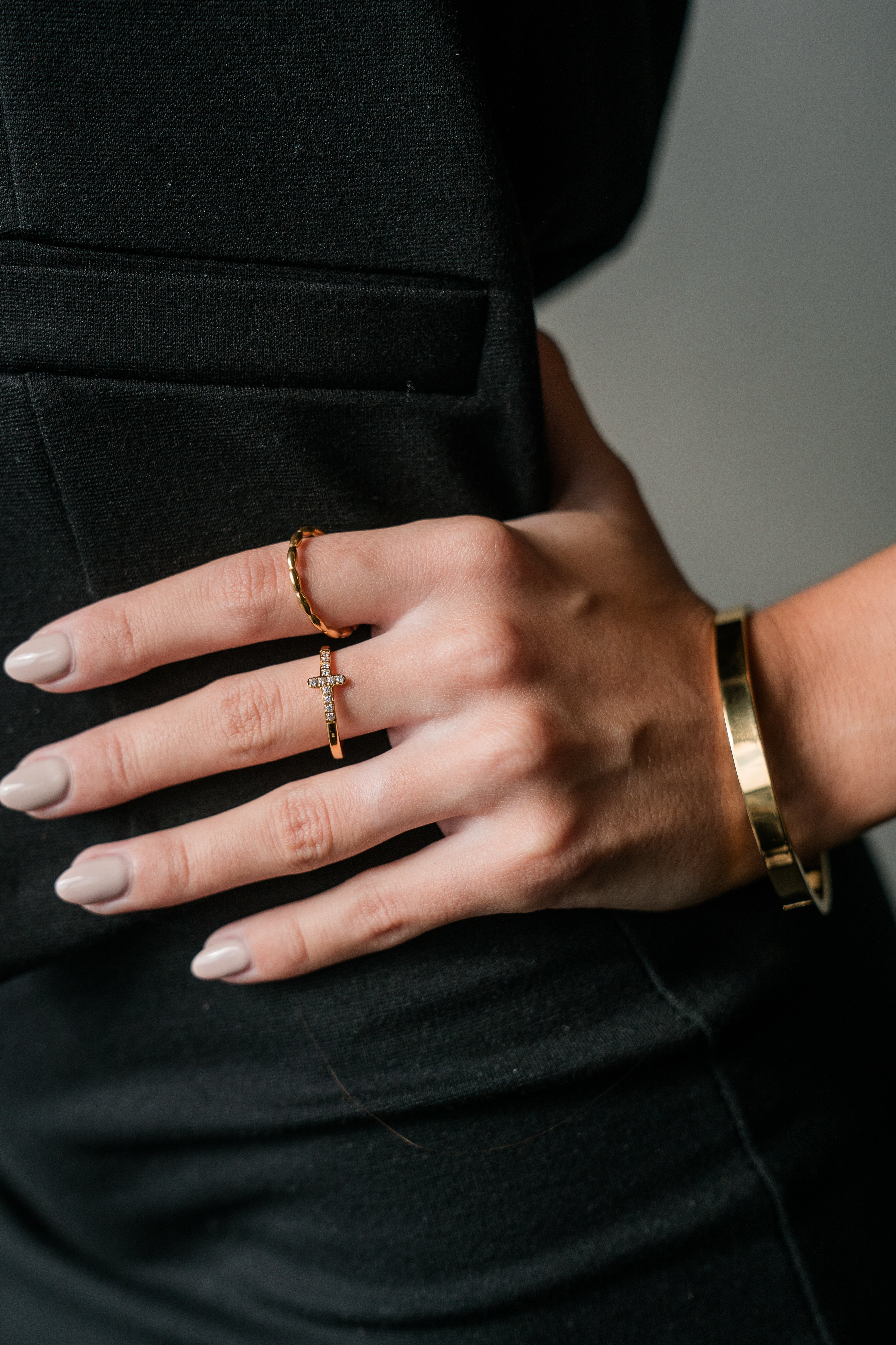 Leader Bangle - Water & Tarnish Proof