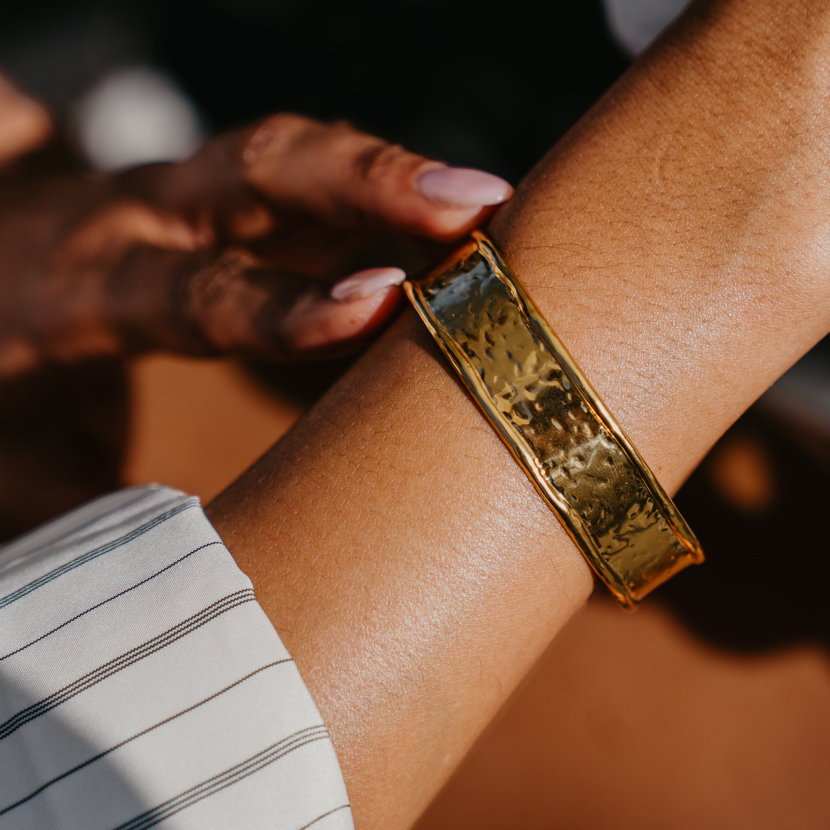 VIGNE CUFF BANGLE