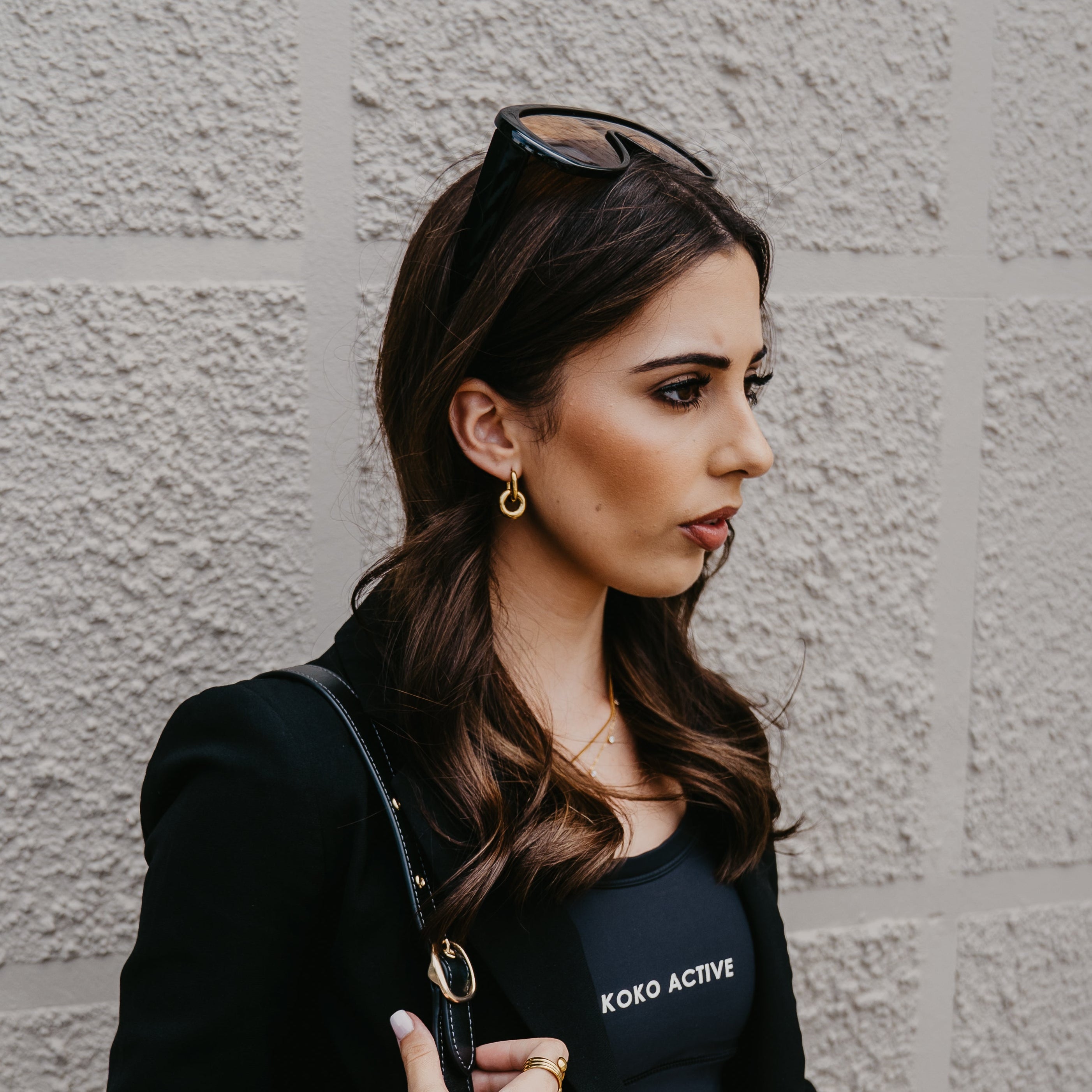 THE TIMELESS HOOPS