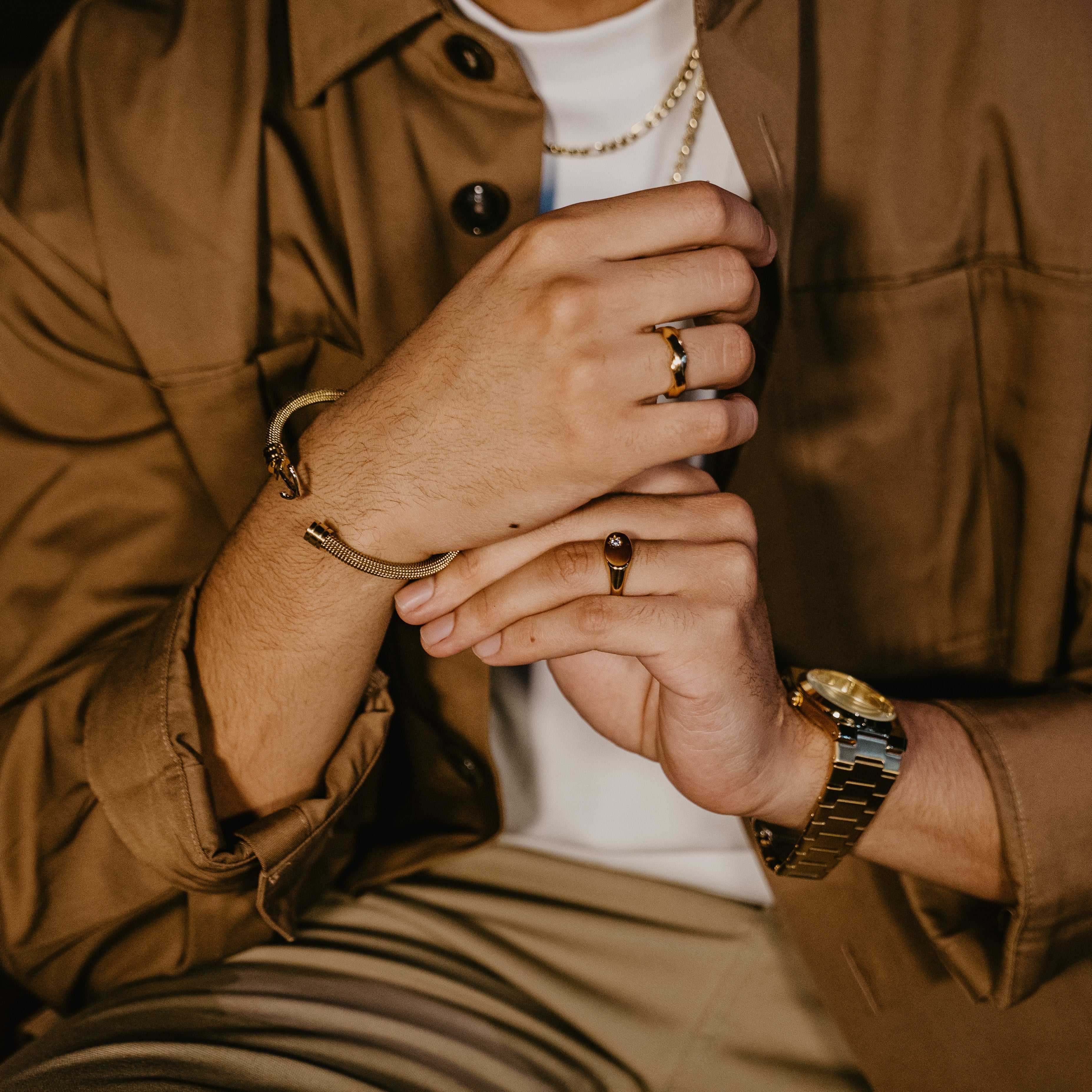 HOMME MENS SIGNET WITH CUBIC ZIRCONIA STONE