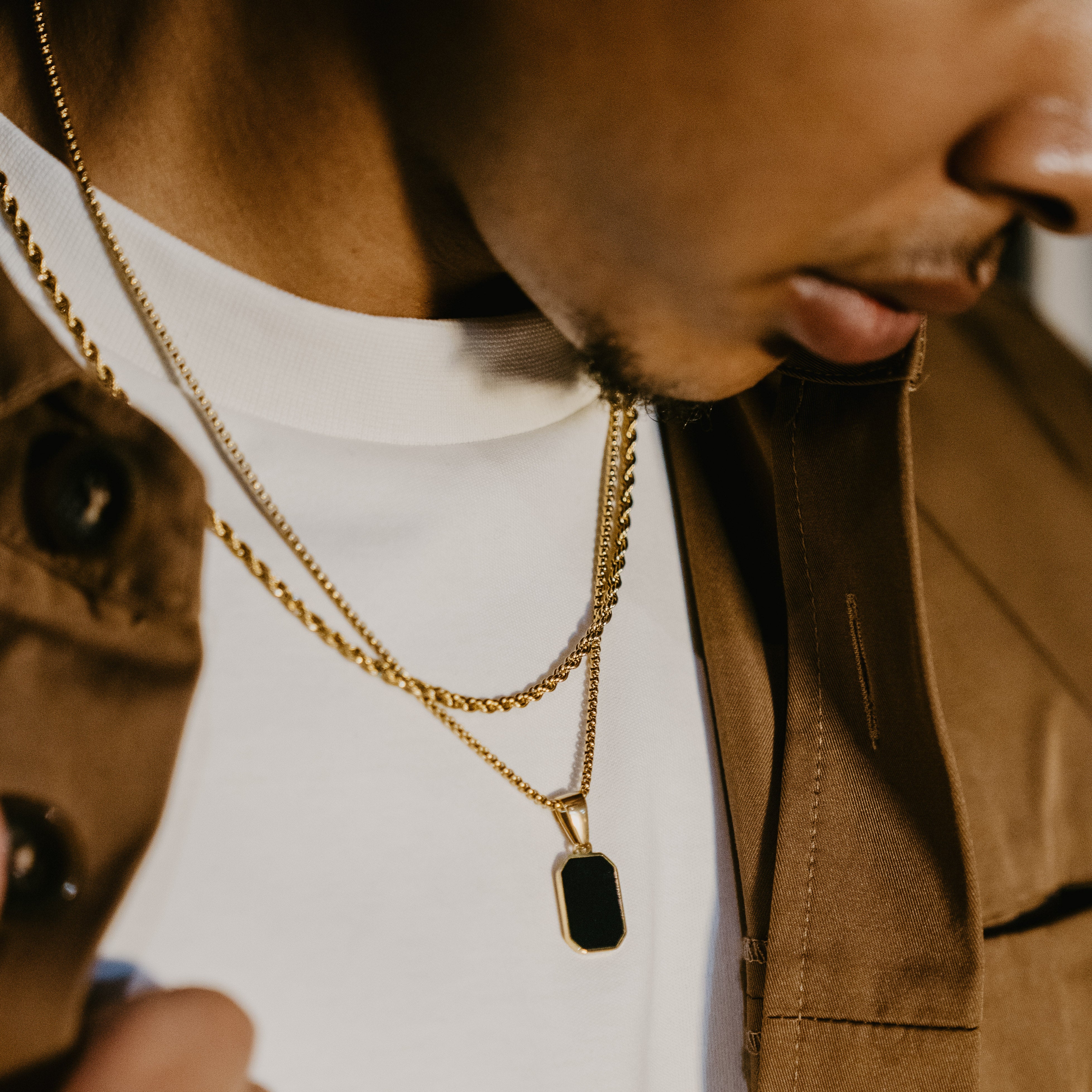 HOMME MENS BLACK PENDANT NECKLACE