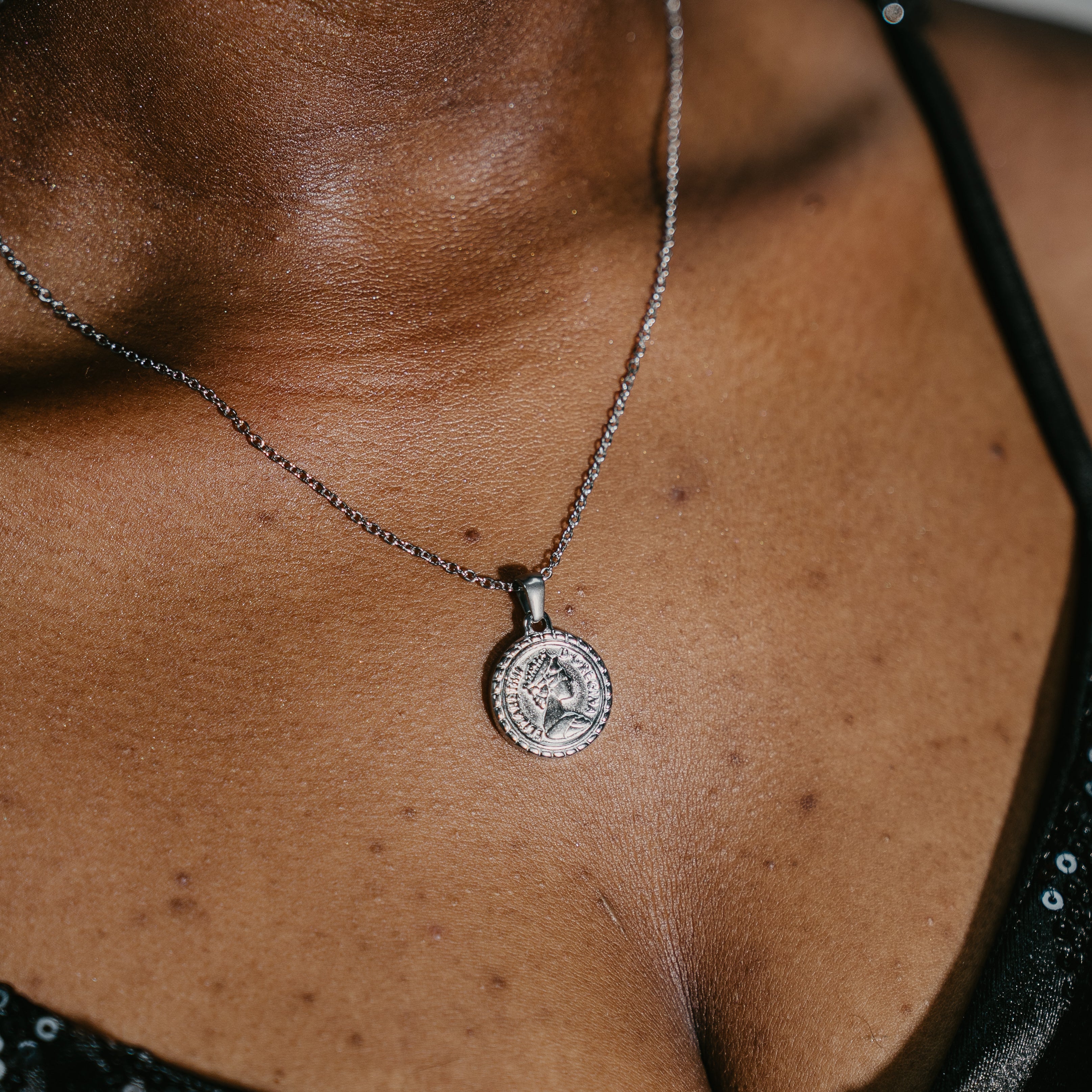 SILVER VINTAGE COIN NECKLACE